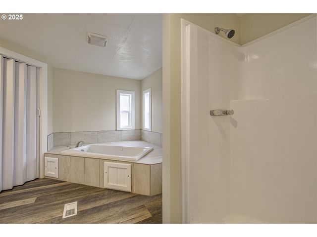 115 W 2ND St, Yamhill, OR 97148