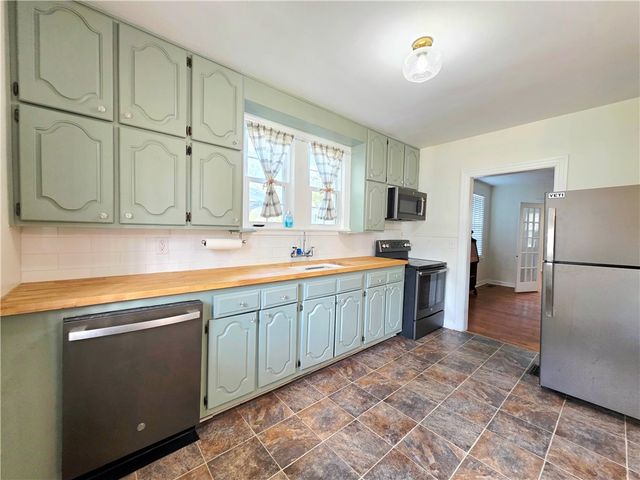 1003 Scruggs Street, Waycross, GA 31501