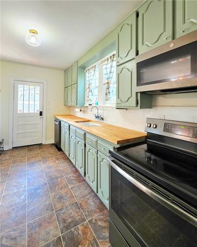 1003 Scruggs Street, Waycross, GA 31501