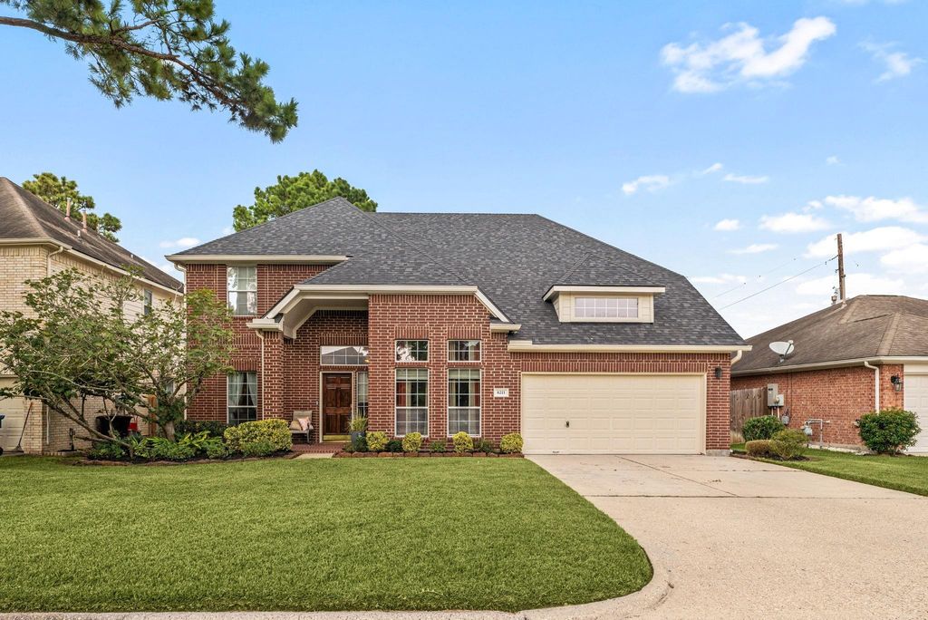 8211 Sports Haven Drive, Humble, TX 77346