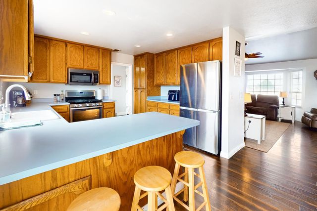 3319 Tierra Buena Rd, Yuba City, CA 95993