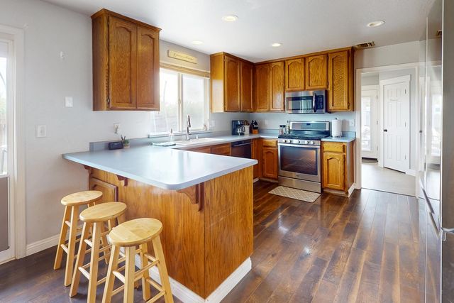 3319 Tierra Buena Rd, Yuba City, CA 95993