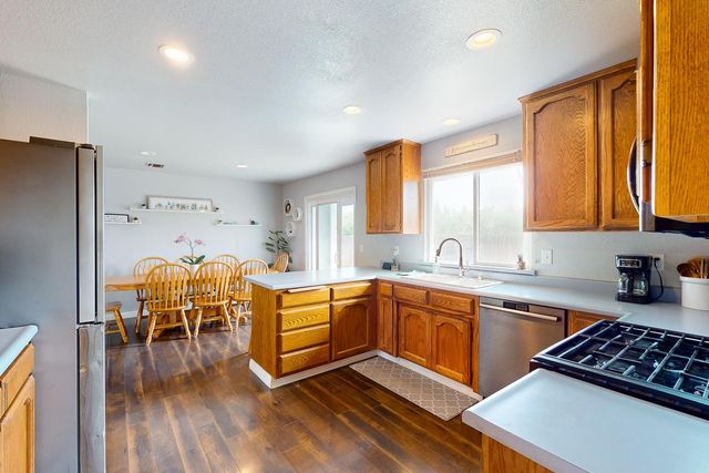 3319 Tierra Buena Rd, Yuba City, CA 95993