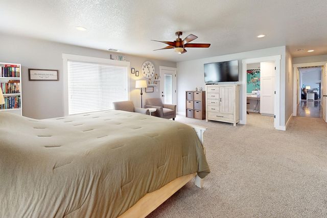 3319 Tierra Buena Rd, Yuba City, CA 95993