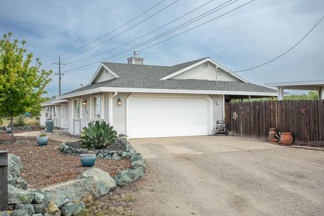 3319 Tierra Buena Rd, Yuba City, CA 95993