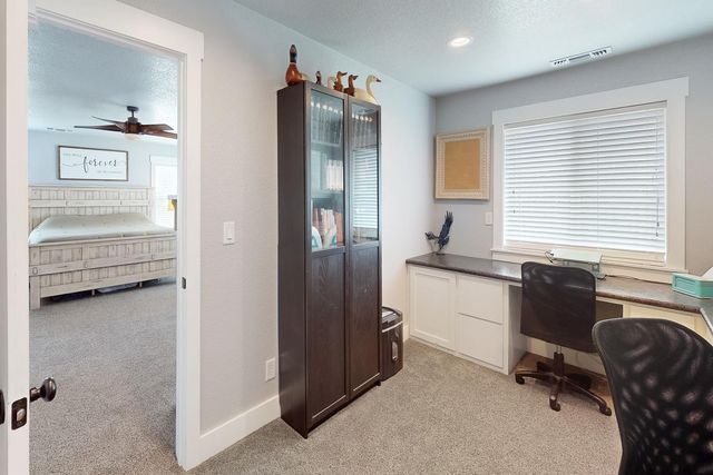 3319 Tierra Buena Rd, Yuba City, CA 95993