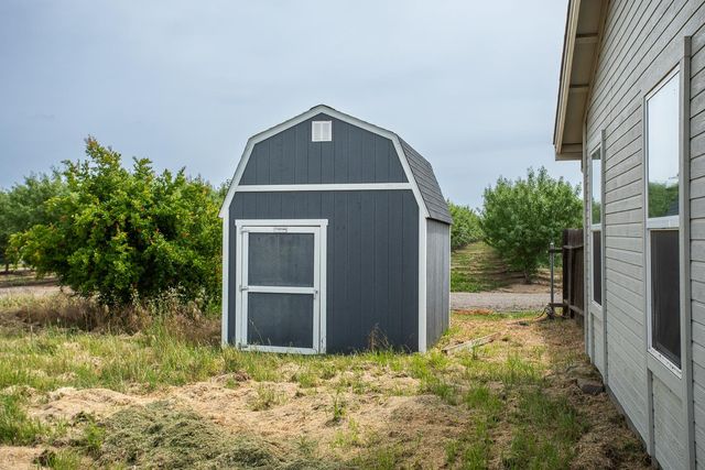 3319 Tierra Buena Rd, Yuba City, CA 95993