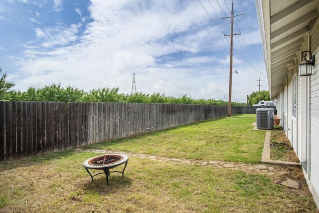 3319 Tierra Buena Rd, Yuba City, CA 95993
