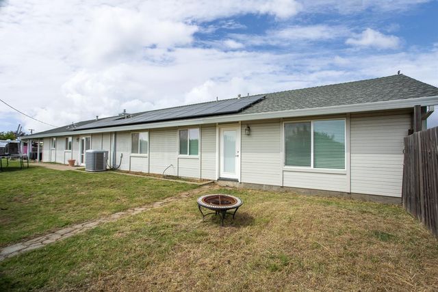 3319 Tierra Buena Rd, Yuba City, CA 95993