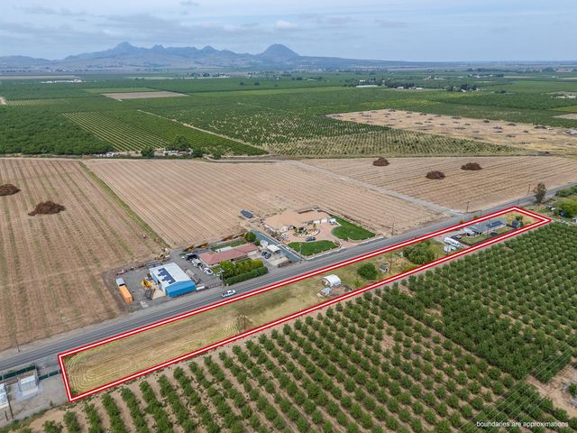 3319 Tierra Buena Rd, Yuba City, CA 95993