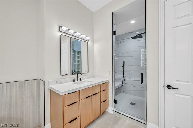 4555 Riva De Romanza Street, Las Vegas, NV 89135