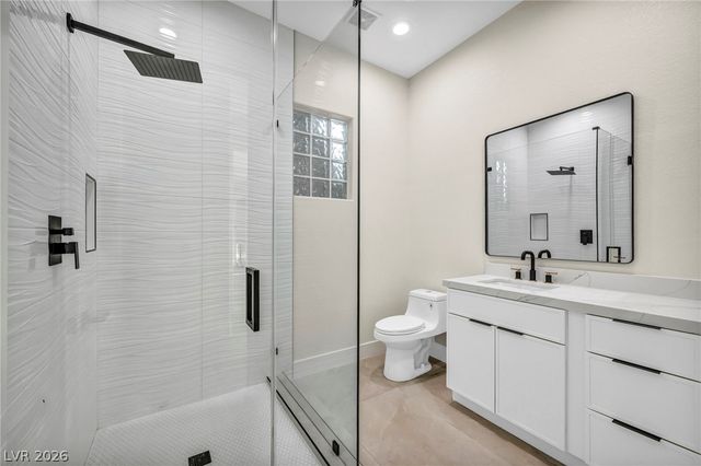 4555 Riva De Romanza Street, Las Vegas, NV 89135