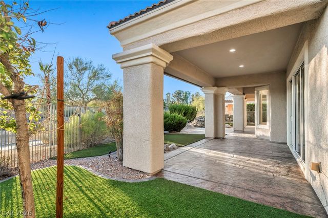 4555 Riva De Romanza Street, Las Vegas, NV 89135