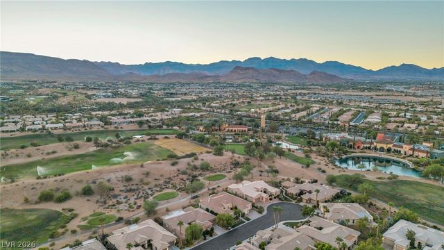 4555 Riva De Romanza Street, Las Vegas, NV 89135