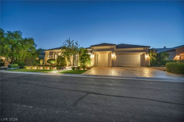 4555 Riva De Romanza Street, Las Vegas, NV 89135