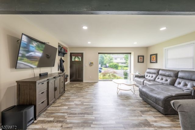 443 Richard Way, North Plainfield Boro, NJ 07062