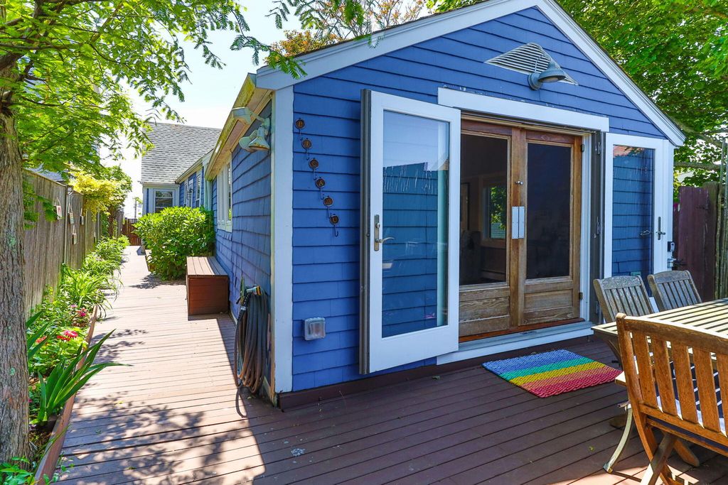 342B Commercial Street, Provincetown, MA 02657