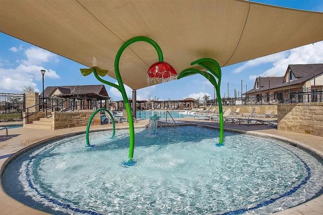 16040 Tottenhall Pass, Fort Worth, TX 76247