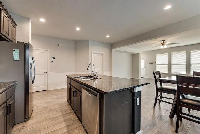16040 Tottenhall Pass, Fort Worth, TX 76247