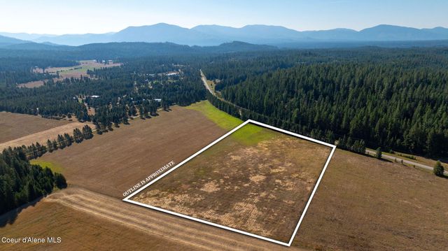 340 Bayview Rd, Athol, ID 83801