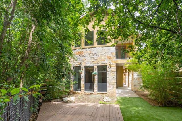 2310 Thornton A, Austin, TX 78704