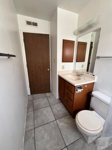 4947 Nickel Drive NE, Rio Rancho, NM 87124