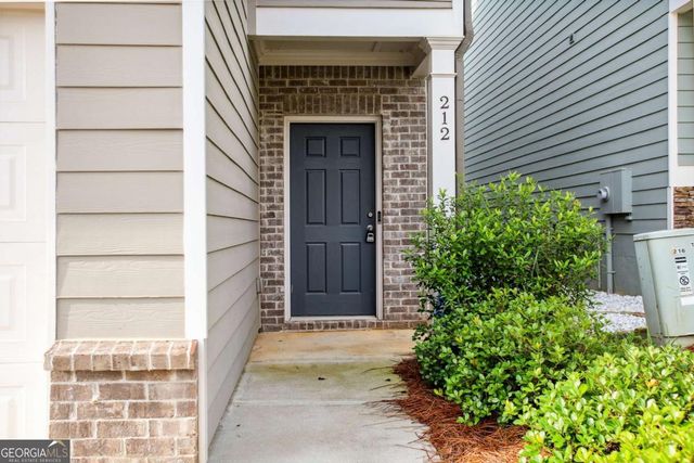 212 Ridge Valley Drive, Woodstock, GA 30189