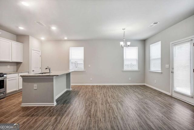 212 Ridge Valley Drive, Woodstock, GA 30189