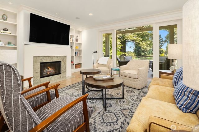2018 Broadmoor Drive E, Seattle, WA 98112