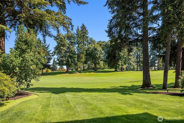 2018 Broadmoor Drive E, Seattle, WA 98112