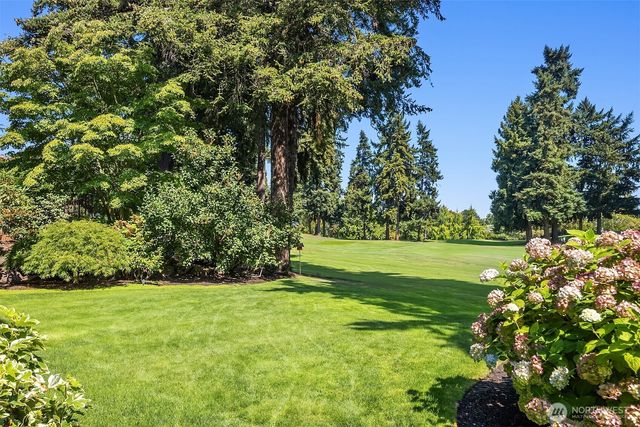 2018 Broadmoor Drive E, Seattle, WA 98112