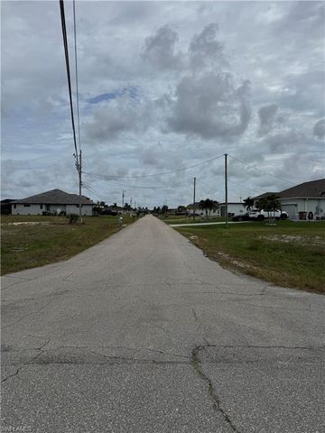 1540 NW 41st PL, Cape Coral, FL 33993