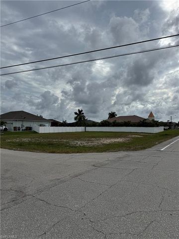 1540 NW 41st PL, Cape Coral, FL 33993