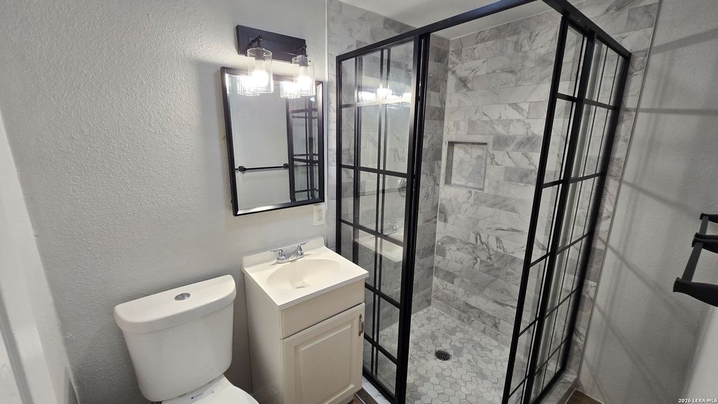 137 E Norwood Ct Apt 8, San Antonio, TX 78212