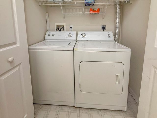 4980 BARALDI CIRCLE 17-208, Sarasota, FL 34235