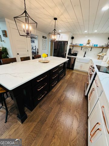 74 Valley Drive, Ellijay, GA 30536
