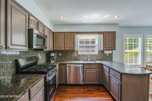 19 Fairway Boulevard, Monroe, NJ 08831