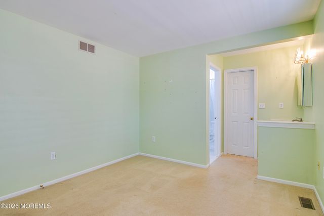 19 Fairway Boulevard, Monroe, NJ 08831