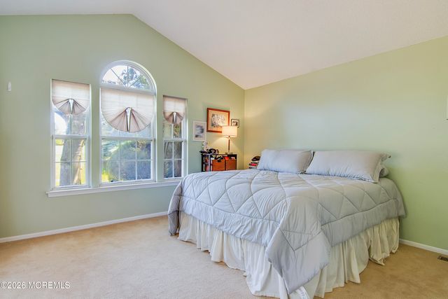 19 Fairway Boulevard, Monroe, NJ 08831