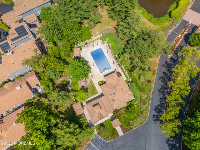 19 Fairway Boulevard, Monroe, NJ 08831