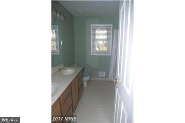15559 EAGLE TAVERN LN, Centreville, VA 20120