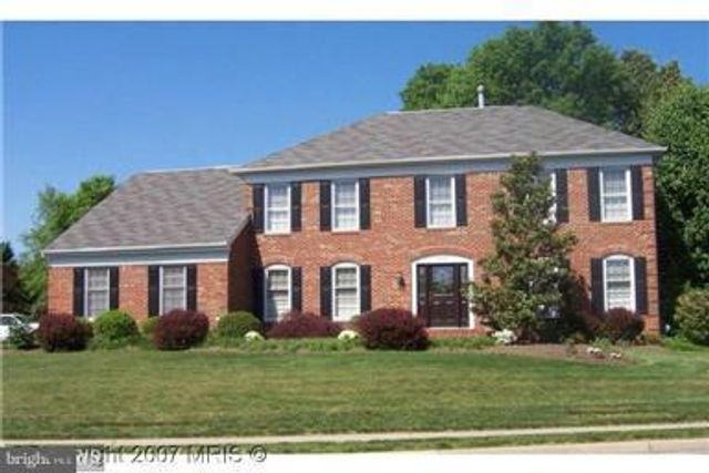 15559 EAGLE TAVERN LN, Centreville, VA 20120