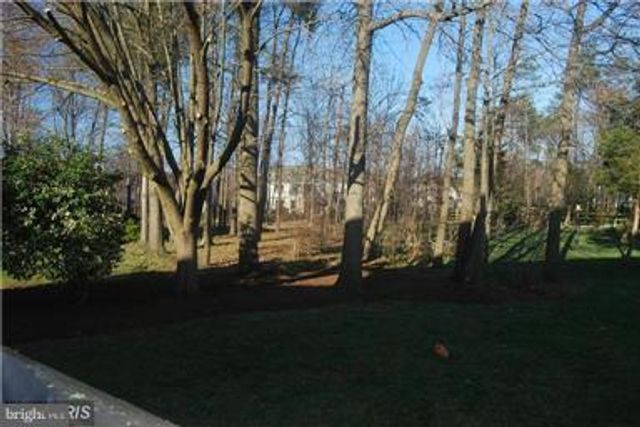 15559 EAGLE TAVERN LN, Centreville, VA 20120