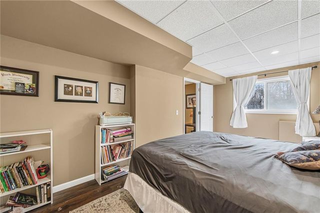 1833 NW 82nd Street, Kansas City, MO 64151