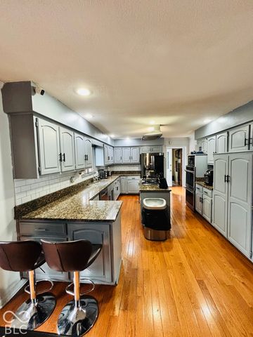 4684 Allen Drive, Carmel, IN 46033