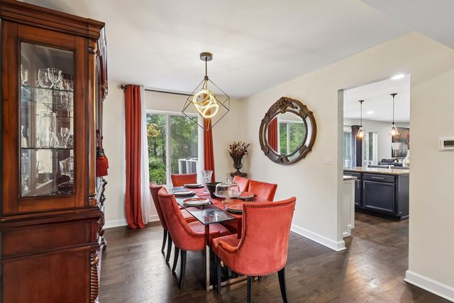 18106 W Hampshire Drive, Gurnee, IL 60031