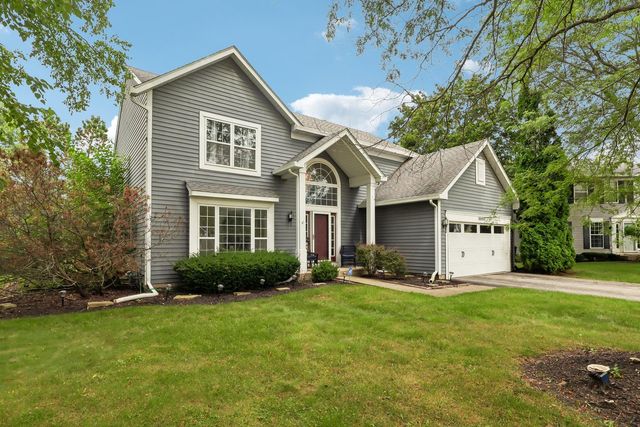 18106 W Hampshire Drive, Gurnee, IL 60031