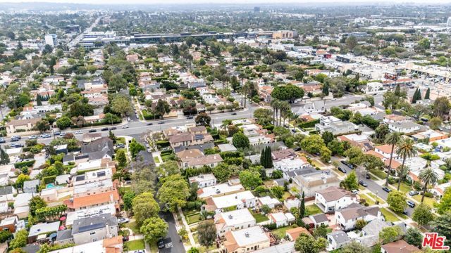 2125 Selby Avenue, Los Angeles, CA 90025