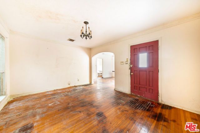 2125 Selby Avenue, Los Angeles, CA 90025