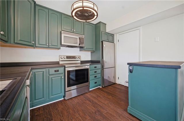 3430 Dandelion CRES, Virginia Beach, VA 23453